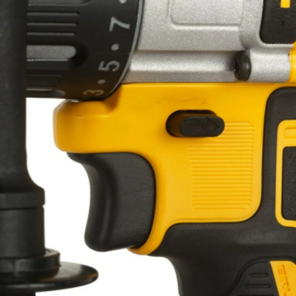 DeWalt 18V XR XRP Brushless schroef-/klopboormachine 2x 5,0 Ah