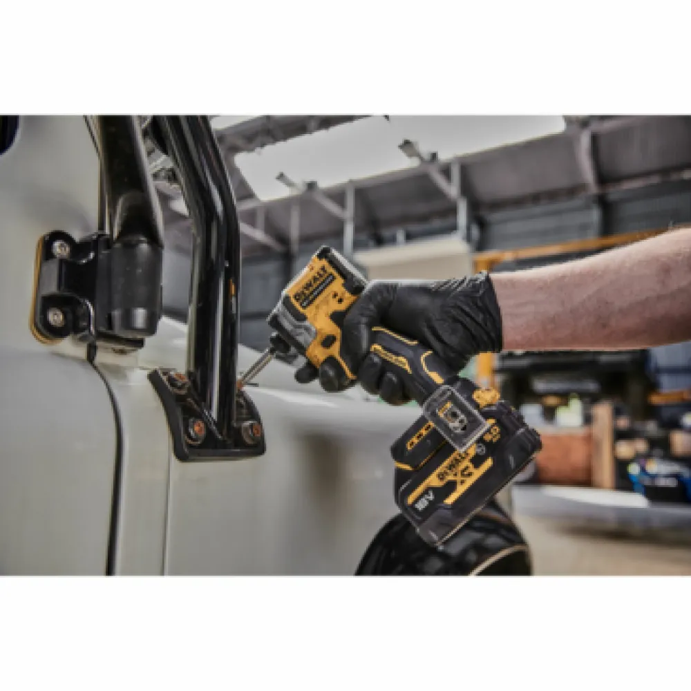 DeWalt DCF850NT-XJ slagschroevendraaier 18V