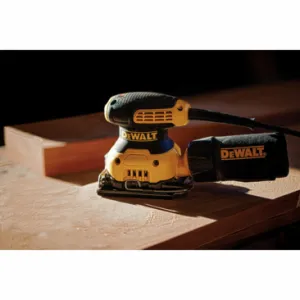 DeWalt DWE6411-QS vlakschuurmachine 230 W