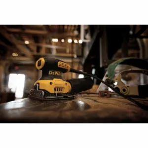 DeWalt DWE6411-QS vlakschuurmachine 230 W